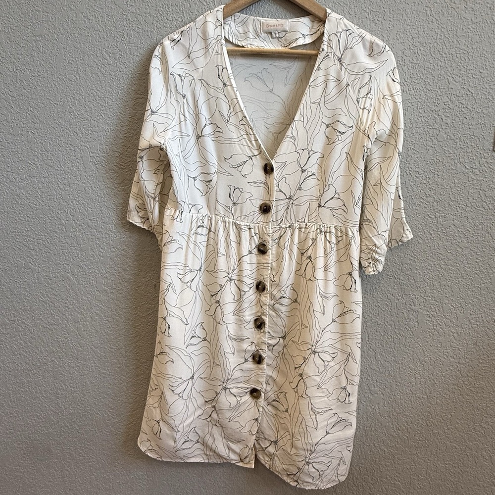 Grace & Mila Women's S Delicate Floral Cream Black Dress Lined Romantic